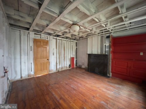 1738 Addison St, Philadelphia PA 19143-1307 exterior