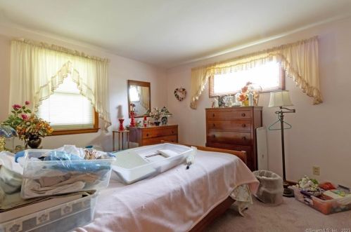 11 Lyman Dr, Torrington CT 06790-4115 exterior