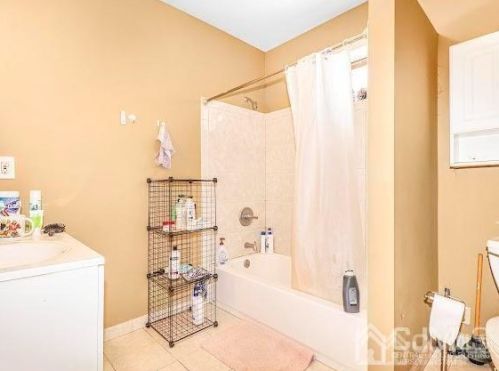 117 Nichol Ave, New Brunswick NJ 08901-2833 exterior