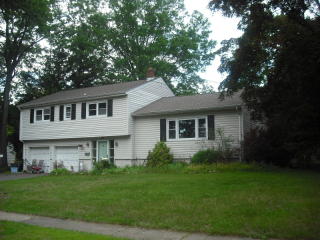 19 Garvey Rd, Wayne, NJ 07470-3628