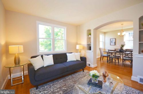 1316 Taylor St, Washington DC  20011-5508 exterior