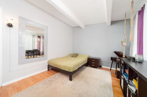 9157 Burnside Ave, Chicago IL  60619-7359 exterior