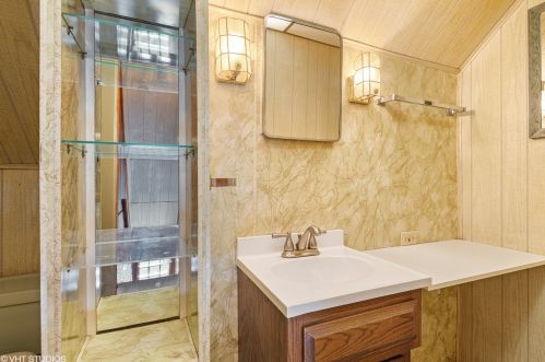 3042 77 Ave, Chicago IL 60707-3007 exterior