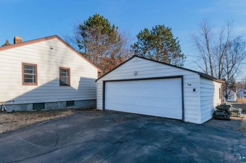 118 Faribault St, Duluth MN 55803-1728 exterior