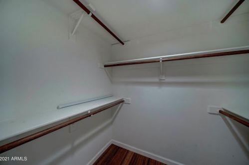 10410 Cave Creek Rd, Phoenix AZ  85020-1644 exterior