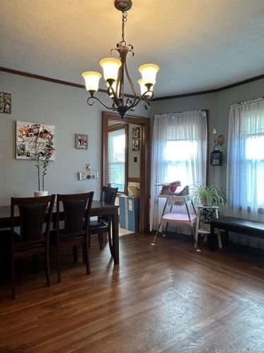 282 Linwood St, New Britain CT 06052-1951 exterior