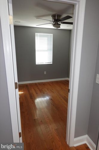 1525 Hicks St, Philadelphia PA  19146-4820 exterior