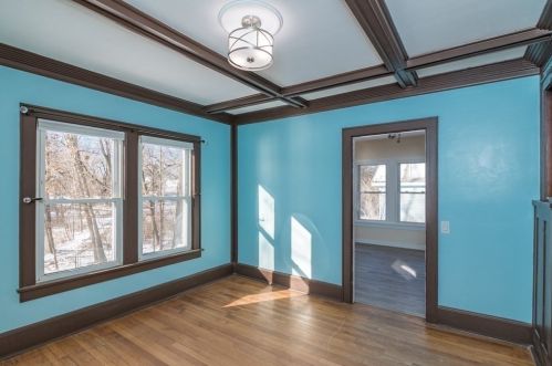 152 Lk Dr, Springfield MA 01151-1843 exterior