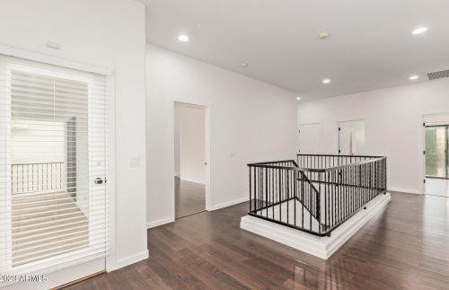 9837 Central Ave, Phoenix AZ 85020-1008 exterior