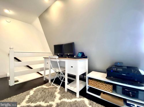 354 Scola Rd, Chester PA 19015-1417 exterior