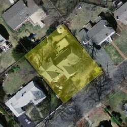 36 Crehore Dr, Newton MA  02462-1120 aerial view