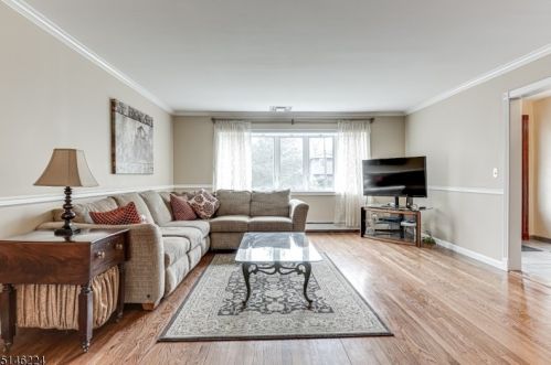 278 Ravenswood St, Mountainside NJ  07092-1360 exterior