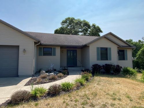 12710 Macclain Ct, Cedar Springs, MI 49319-8352