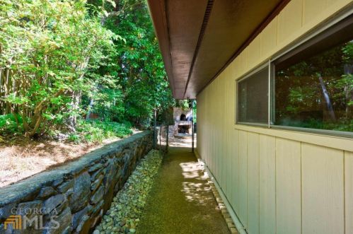 2690 Briarlake Wood Way, Atlanta GA 30345-3907 exterior