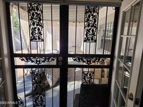 18214 2nd St, Phoenix AZ  85022-1006 exterior