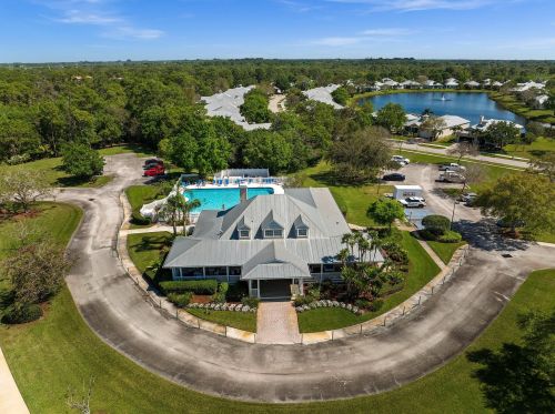 681 Little Kayak Pt, Fort Pierce FL  34983-3516 exterior