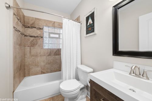 4839 Christiana Ave, Chicago IL 60625-5201 exterior