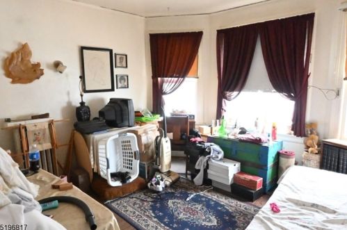 186 9 St, Newark NJ 07107-1925 exterior