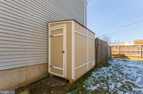 28 Avonshire Ct, Silver Spring MD 20904-6712 exterior