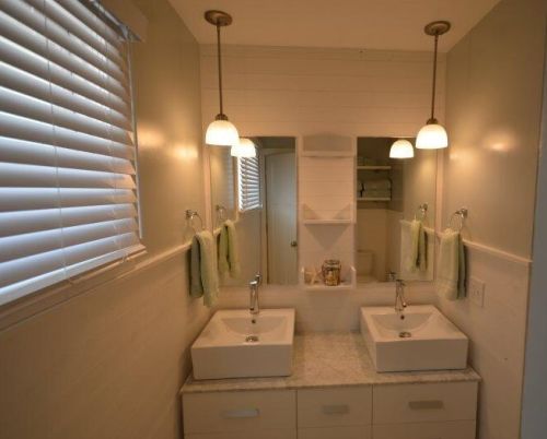 1548 Beach St, Meskegon MI  49441-1006 exterior