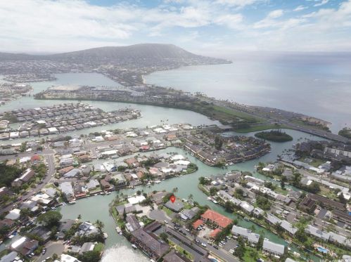 6253 Keokea Pl, Honolulu HI  96825-1230 exterior