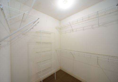 2757 Greenview Ave, Chicago IL  60614-1167 exterior