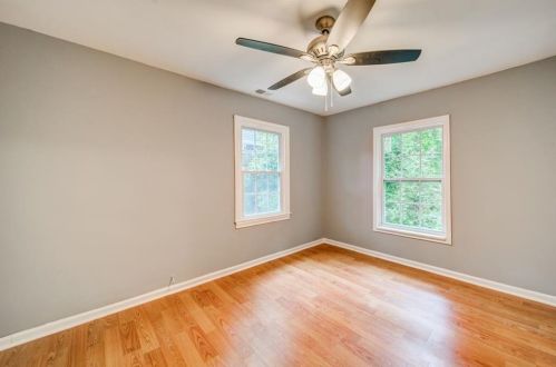 2935 Harlan Dr, Atlanta GA  30344-3705 exterior