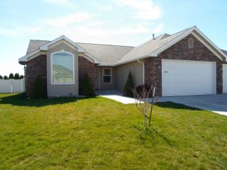 8510 Garden Ave, Yakima, WA 98908-8452