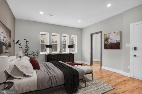 2276 51 St, Philadelphia PA 19131-2453 exterior