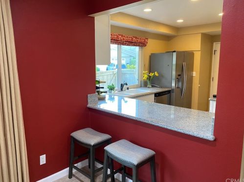 2922 Persimmon Pl, Fullerton CA 92835-2218 exterior