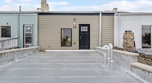 3358 Calumet Ave, Chicago IL 60616-1407 exterior