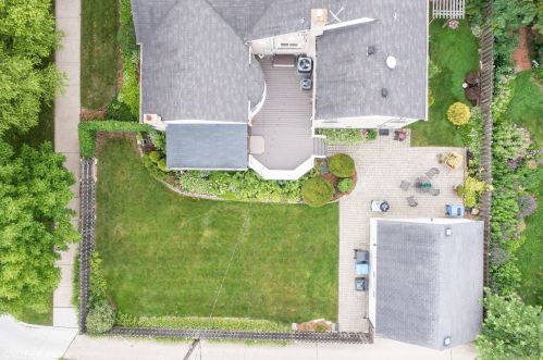 5800 Kenneth Ave, Chicago IL  60646-5910 exterior