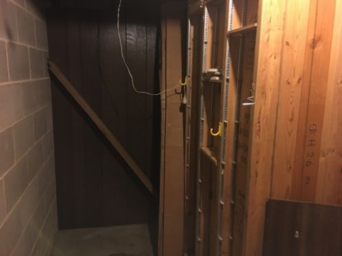 9035 70, Milwaukee WI 53218-3941 exterior