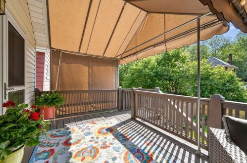 563 Allenby Ave, Pittsburgh PA 15218-1303 exterior