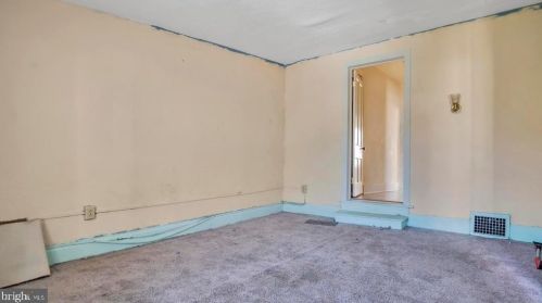 309 High St, Hanover PA  17331-2302 exterior