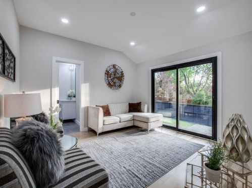 6710 Cliffbrook Dr, Dallas TX  75254-7904 exterior