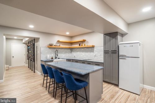 118 Lenox Ave, Trenton NJ 08620-1707 exterior