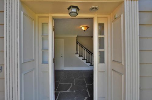 1827 Forest Springs Ct, Atlanta GA  30338-3531 exterior