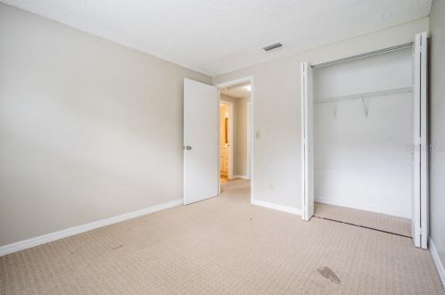 4319 Autumn Leaves Dr, Tampa FL  33624-1179 exterior