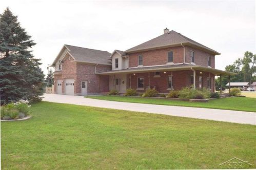 16300 Bueche Rd, Chesaning, MI 48616-9725