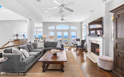 602 Ocean Ave, Locust NJ 07760-2121 exterior