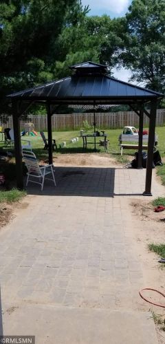 7050 Spruce Dr, Princeton MN 55371-6091 exterior