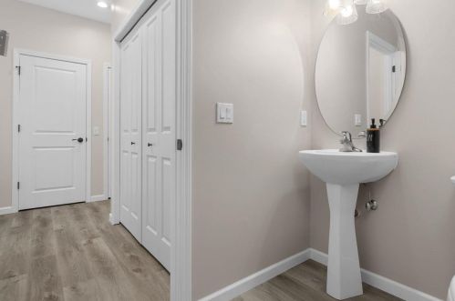 3929 Maple Grove Dr, Madison WI  53719-1842 exterior