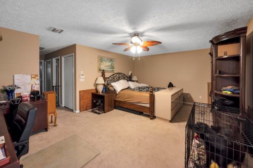 1718 Ocean Cove Ave, Fort Pierce FL  34953-2450 exterior