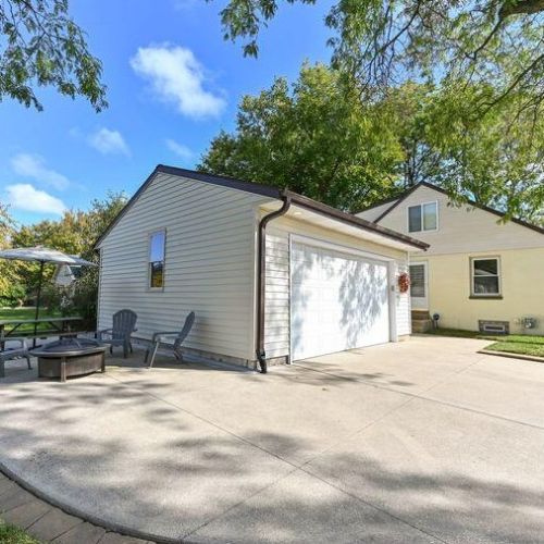 1830 Brantwood Ave, Milwaukee WI 53209-3410 exterior