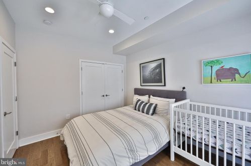 1427 Kater St, Philadelphia PA 19147-1851 exterior