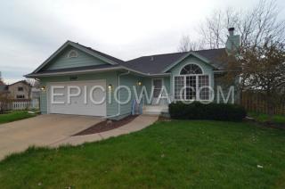 7402 Fox Ct, Cedar Rapids IA  52402-7312 exterior