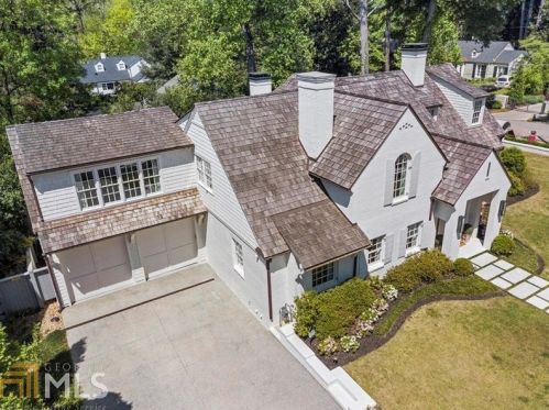 2312 Montview Dr, Atlanta GA 30305-4071 exterior