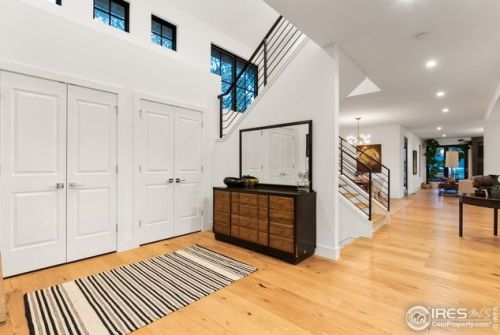 3246 5th St, Boulder, CO 80304-2150