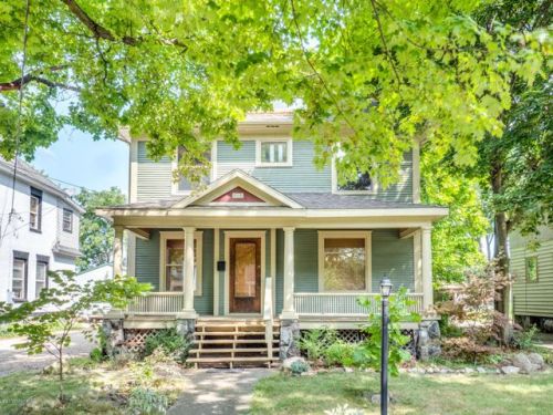 515 Stockbridge Ave, Kalamazoo, MI 49001-2933